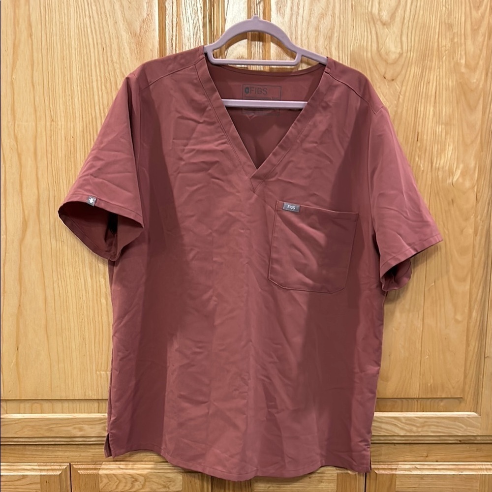 FIGS Catarina Top